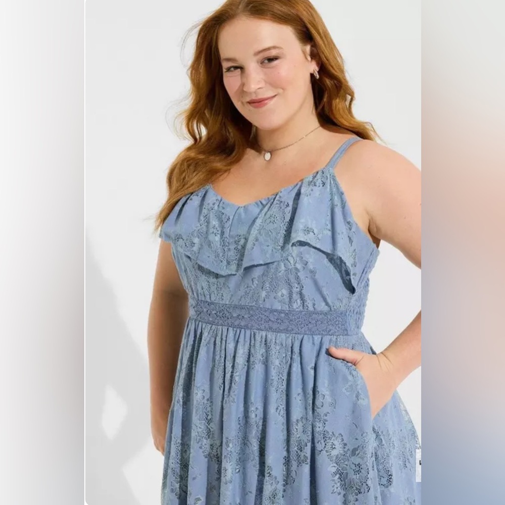 torrid Light Blue Floral Lace Maxi Dress - Picture 5 of 16
